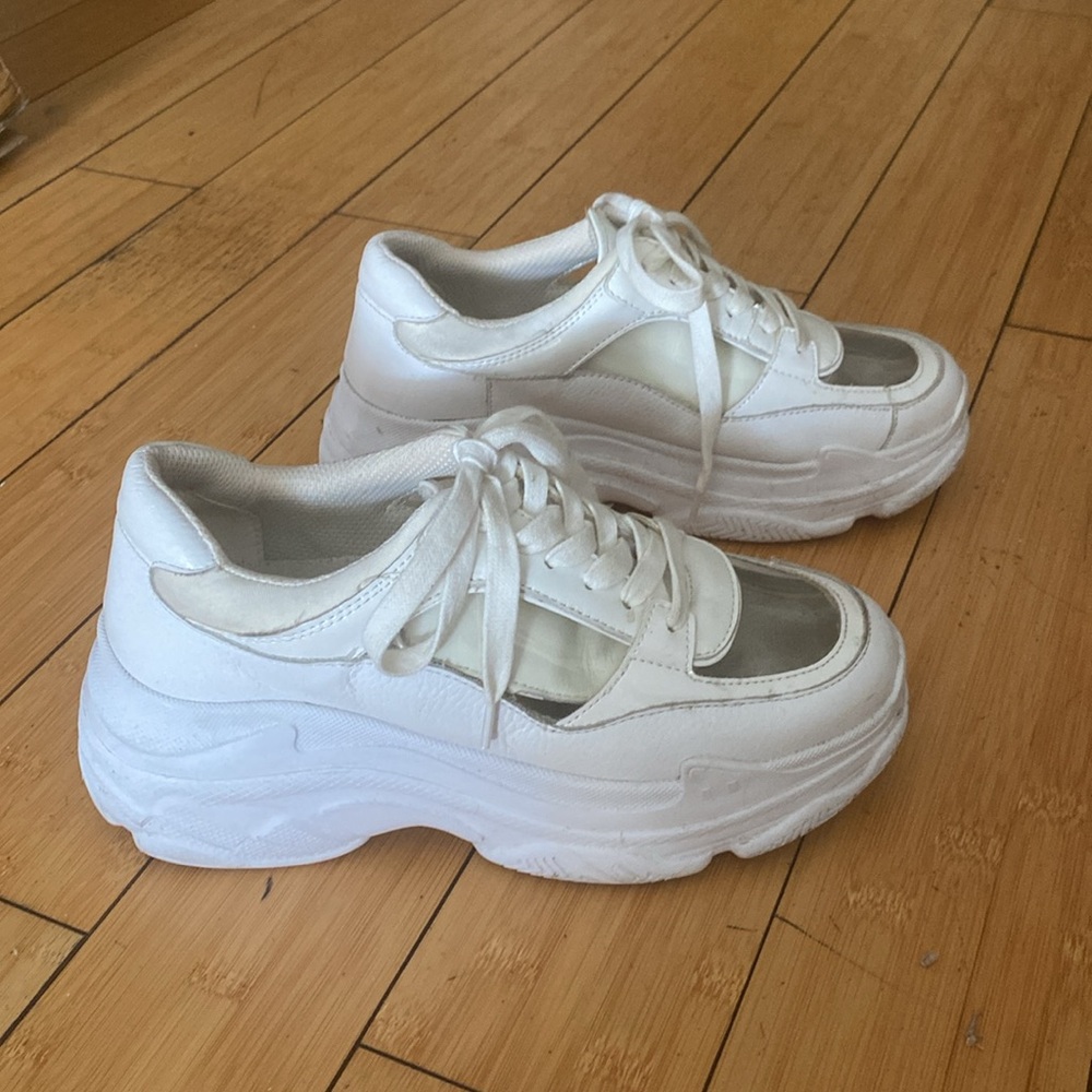 Villa Rouge White Cutout Sneakers